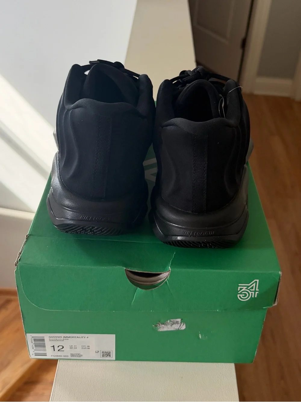 Brand new”NIKE”(giannis immortality 4)men’s sneakers.Size-12,color-black/noir.🖤